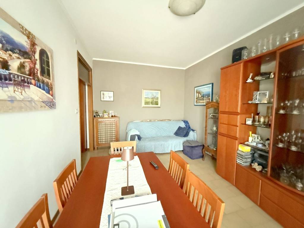 appartamento in vendita a Verona in zona Santa Lucia