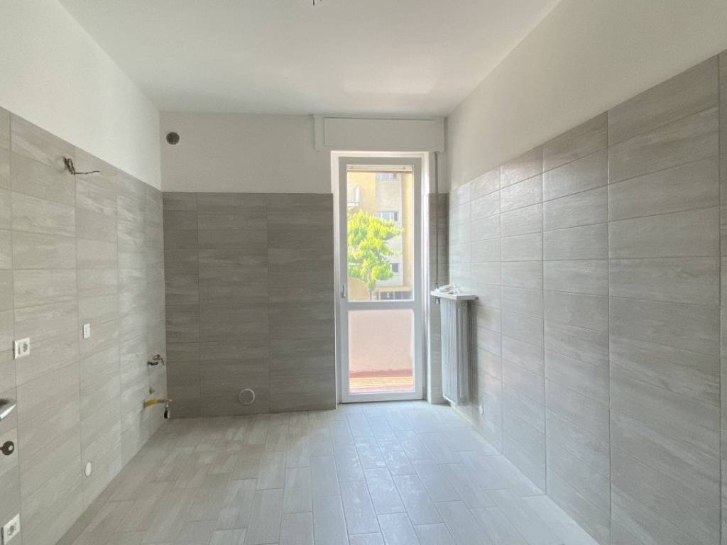 appartamento in vendita a Verona in zona Borgo Roma