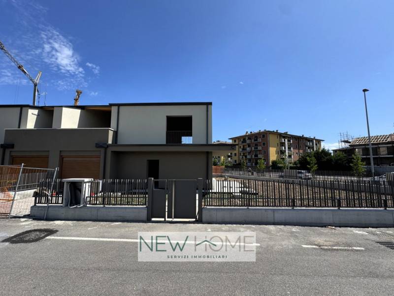 casa indipendente in vendita a Verona in zona Borgo Roma