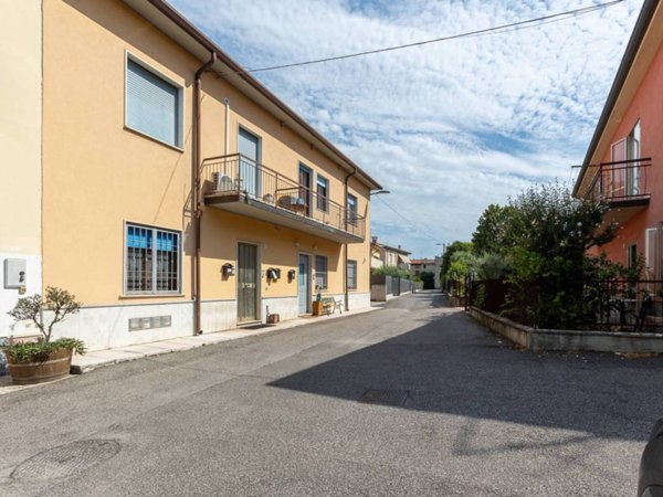 appartamento in vendita a Verona in zona San Massimo all'Adige