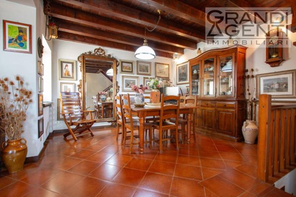 casa indipendente in vendita a Verona