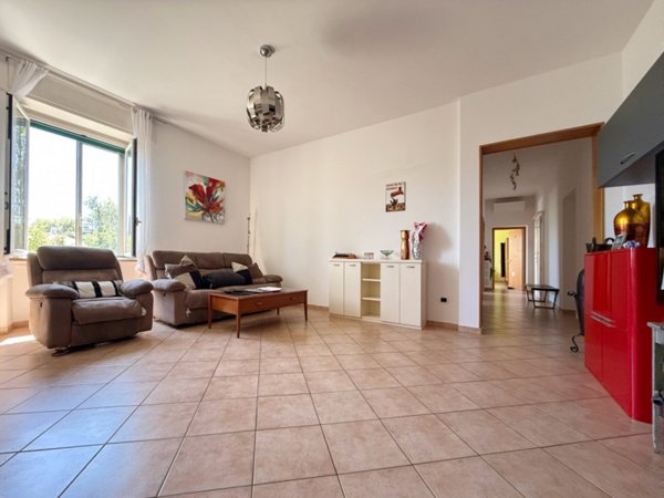 appartamento in vendita a Verona in zona Borgo Roma