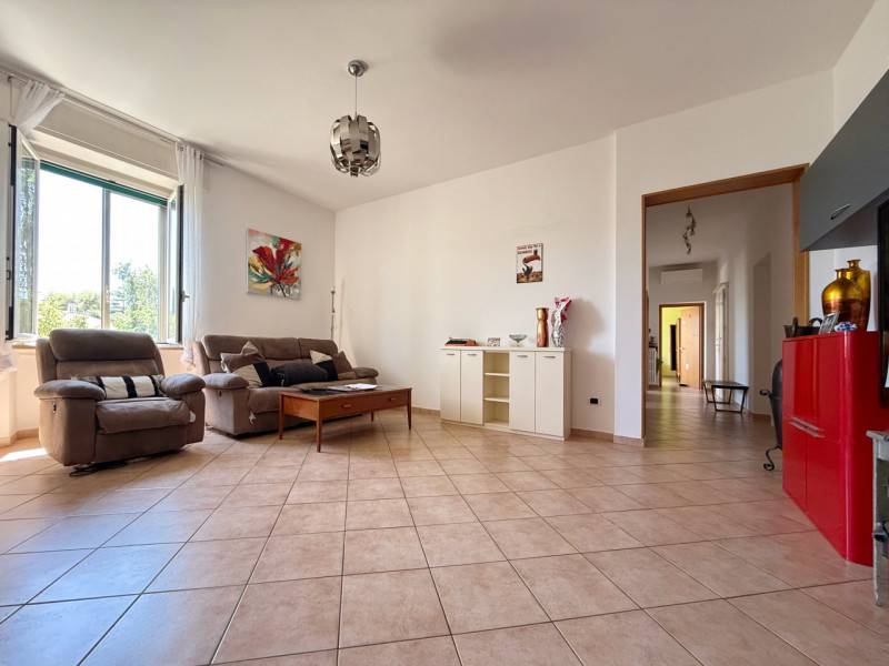 appartamento in vendita a Verona in zona Borgo Roma
