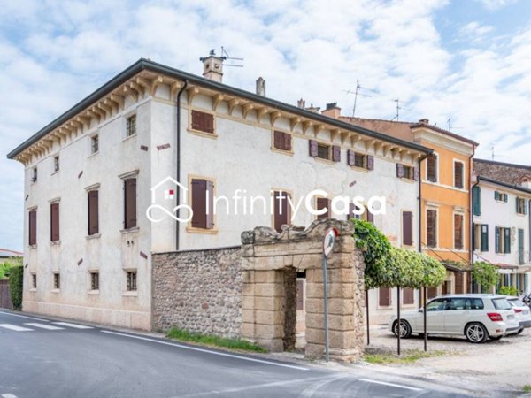 appartamento in vendita a Verona in zona Borgo Milano