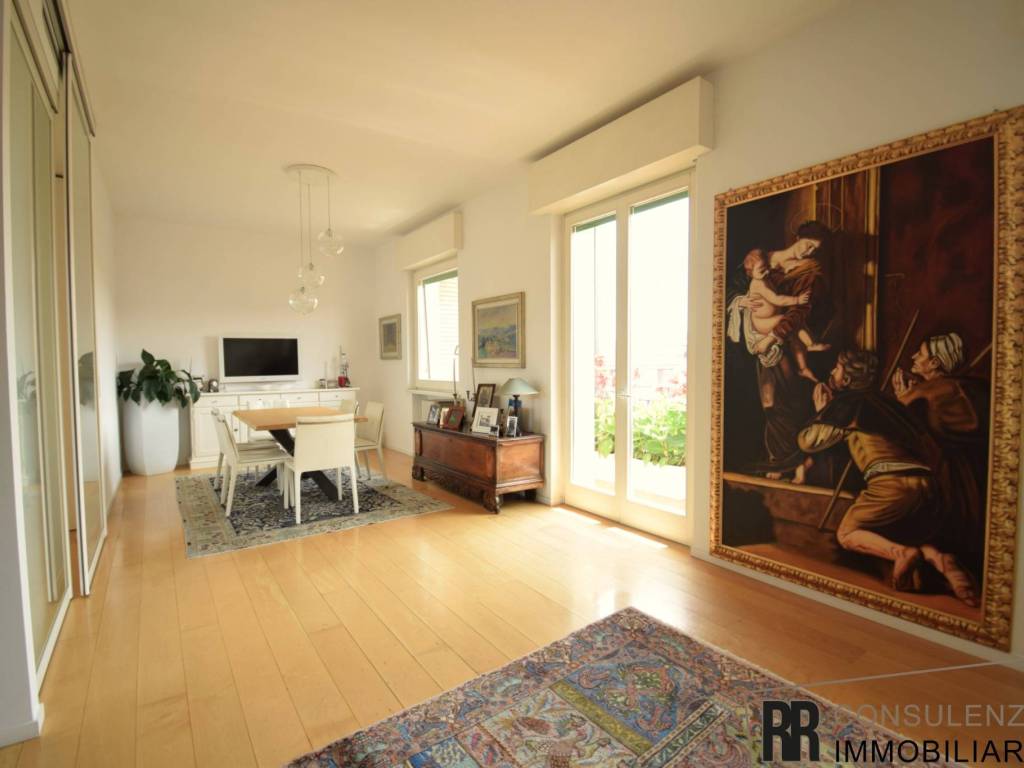 appartamento in vendita a Verona in zona Centro Storico