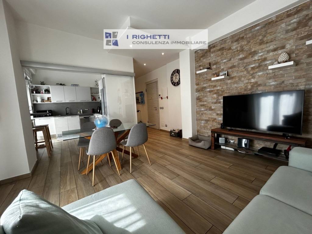 appartamento in vendita a Verona in zona San Zeno