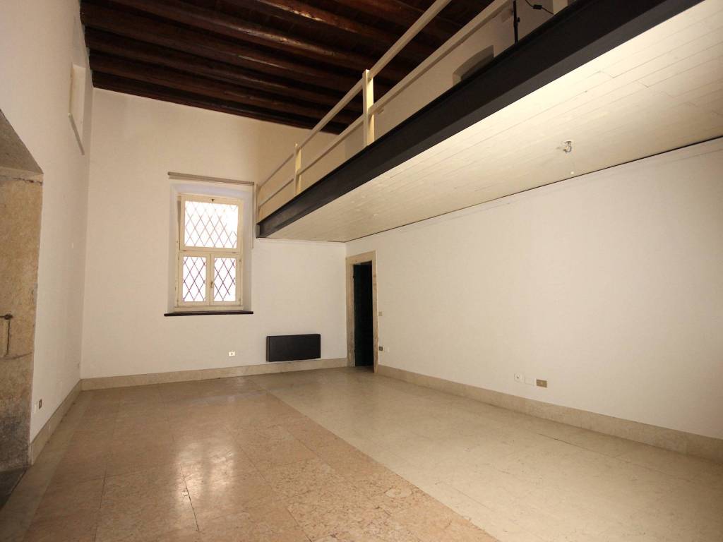 appartamento in vendita a Verona