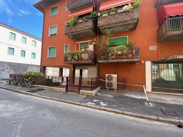 appartamento in vendita a Verona in zona Santa Lucia