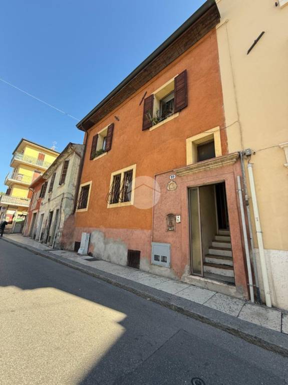 appartamento in vendita a Verona in zona San Zeno