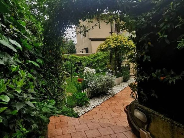 casa indipendente in vendita a Verona in zona San Massimo all'Adige