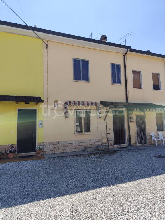 casa indipendente in vendita a Verona
