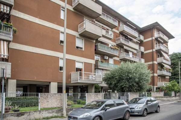 appartamento in vendita a Verona in zona Borgo Roma