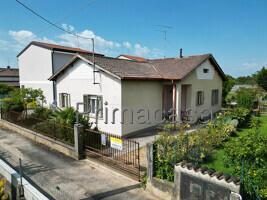 casa indipendente in vendita a Verona in zona Cadidavid