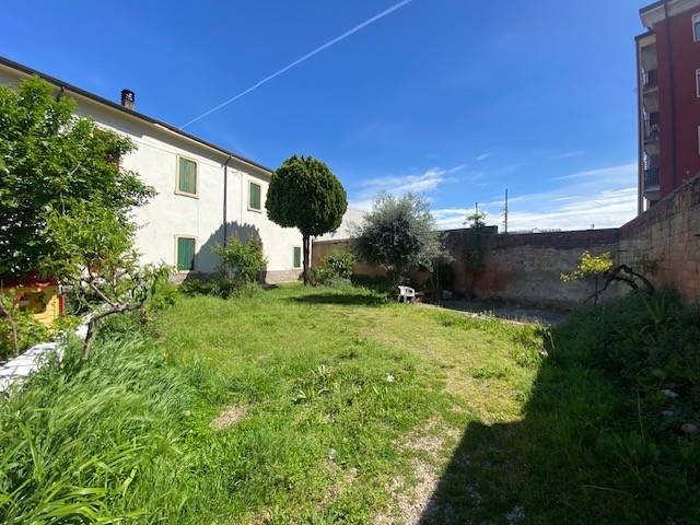 casa indipendente in vendita a Verona in zona Golosine