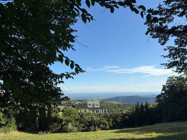 appartamento in vendita a Verona in zona Centro Storico