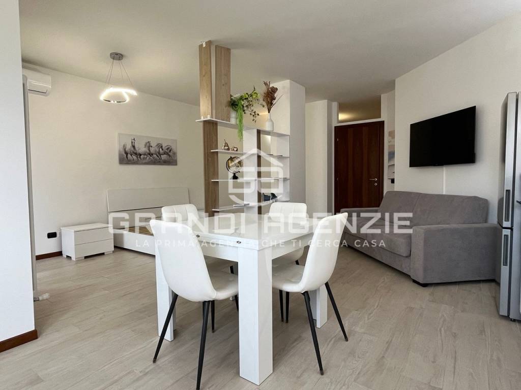 appartamento in vendita a Verona in zona Golosine