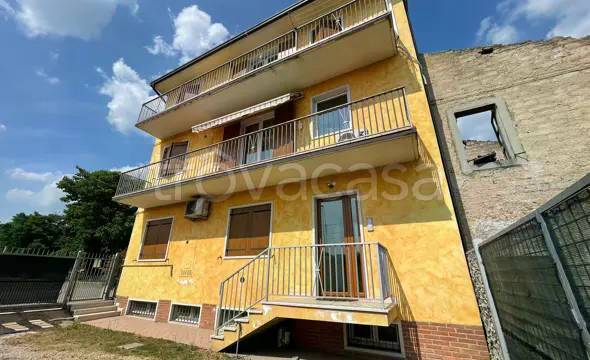 appartamento in vendita a Verona in zona Santa Lucia
