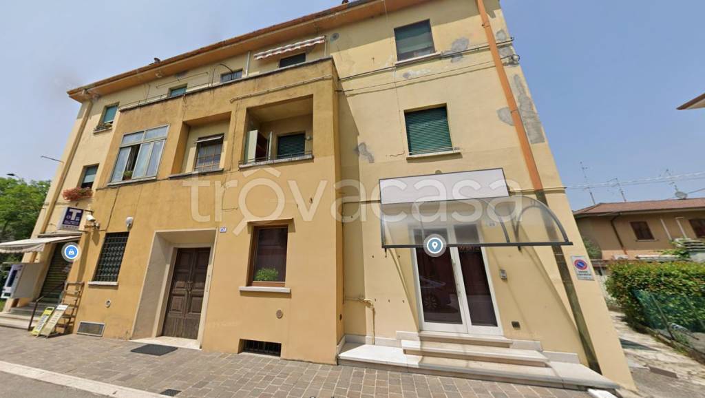 appartamento in vendita a Verona in zona Musicisti / Santa Croce