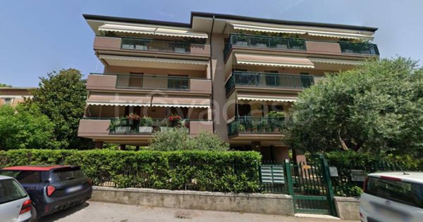 appartamento in vendita a Verona in zona Musicisti / Santa Croce