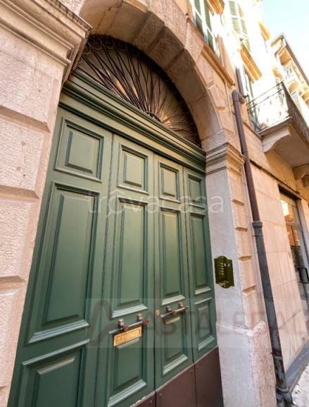 appartamento in vendita a Verona in zona Centro Storico