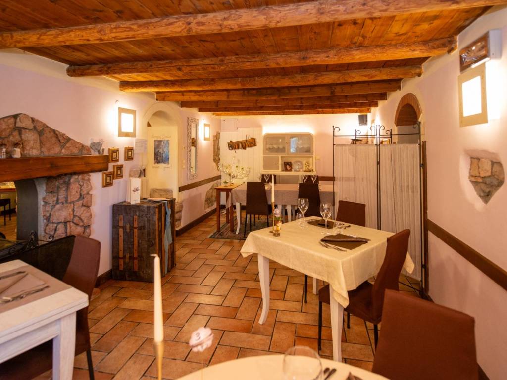 negozio in vendita a Verona