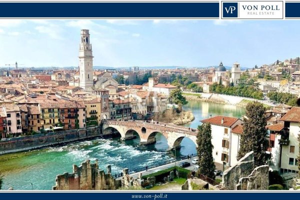 appartamento in vendita a Verona in zona Veronetta