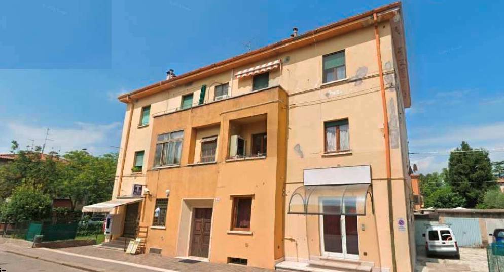 appartamento in vendita a Verona in zona Musicisti / Santa Croce