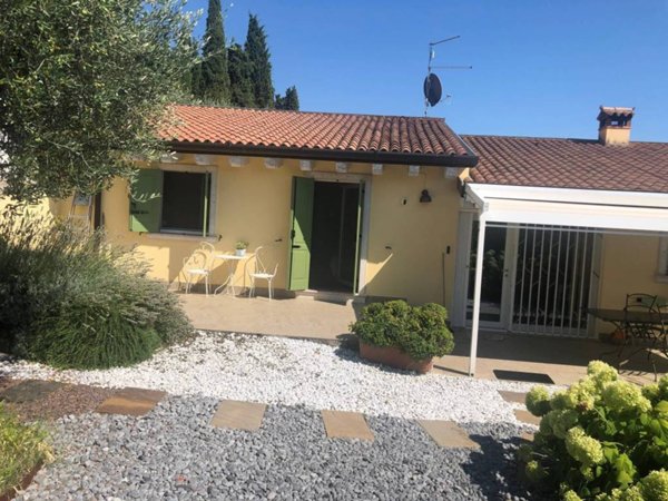 casa indipendente in vendita a Verona in zona Borgo Milano