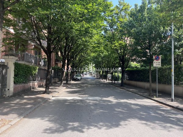 appartamento in vendita a Verona in zona Valdonega