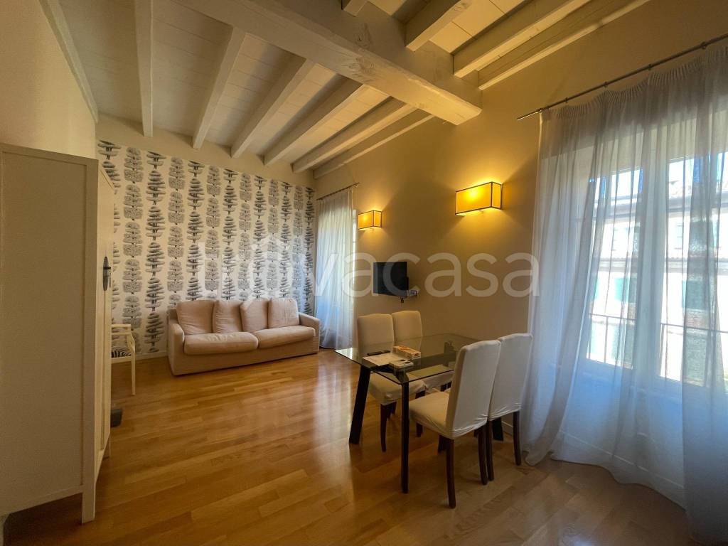 appartamento in vendita a Verona in zona Centro Storico