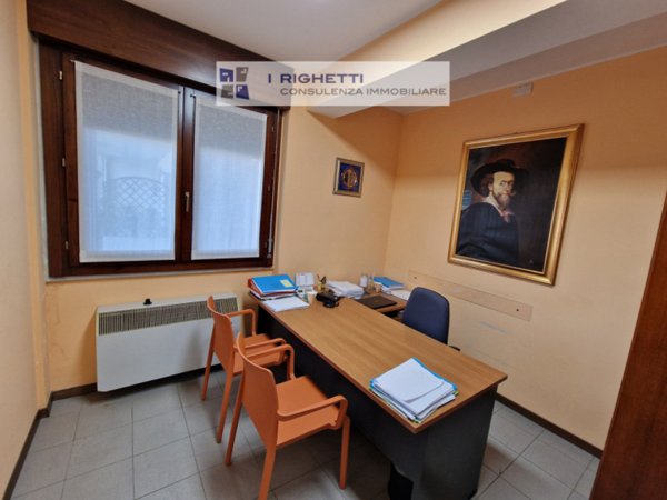 ufficio in vendita a Verona in zona Borgo Milano