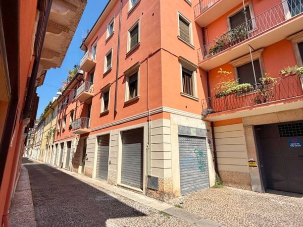 appartamento in vendita a Verona