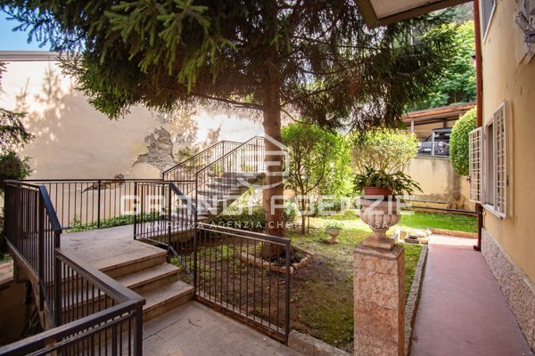 appartamento in vendita a Verona in zona Borgo Trento