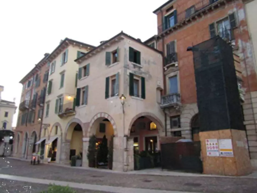 negozio in vendita a Verona