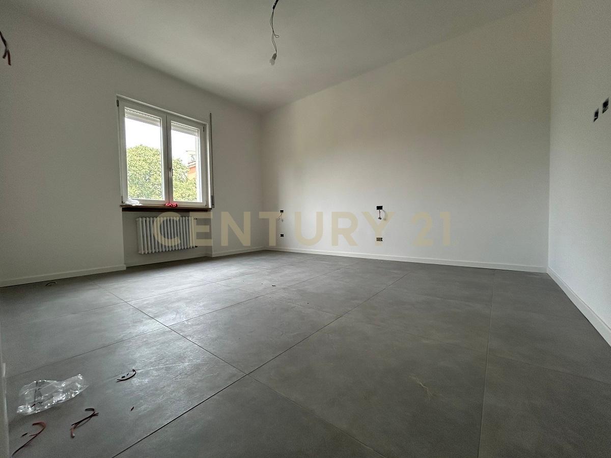 appartamento in vendita a Verona in zona Borgo Roma