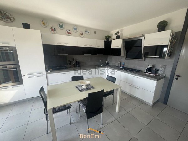 appartamento in vendita a Verona in zona Porto Crencano