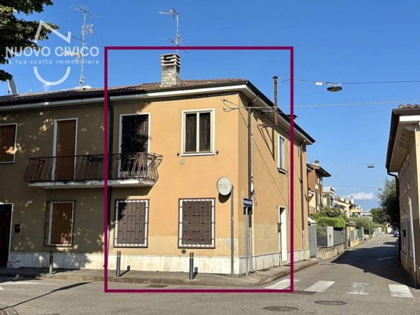 casa indipendente in vendita a Verona in zona San Michele Extra