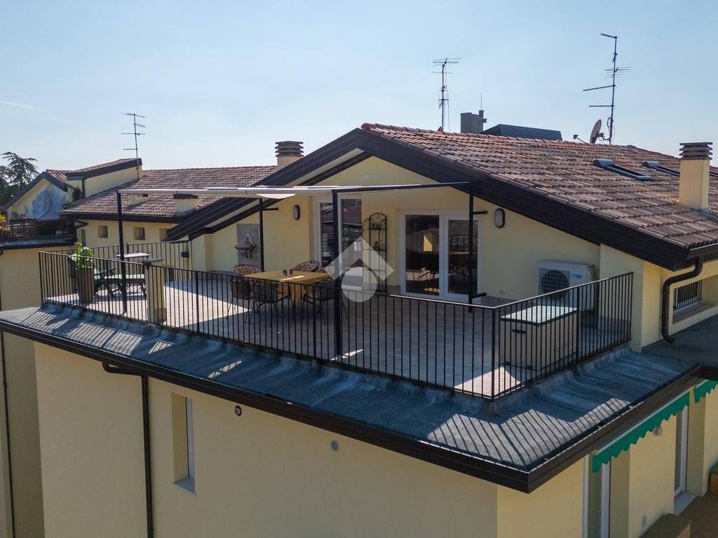 appartamento in vendita a Verona in zona Porto Crencano