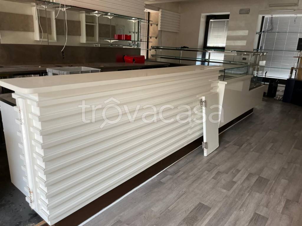 negozio in vendita a Verona