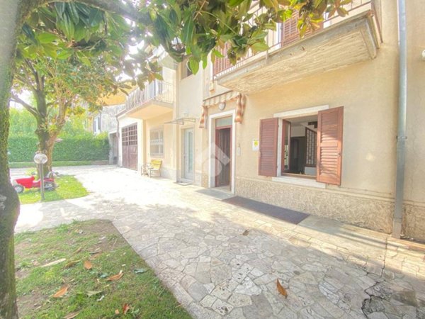 casa indipendente in vendita a Verona in zona Cadidavid