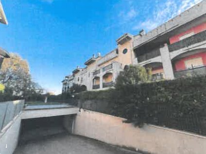 appartamento in vendita a Verona in zona Cadidavid