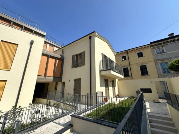 appartamento in vendita a Verona