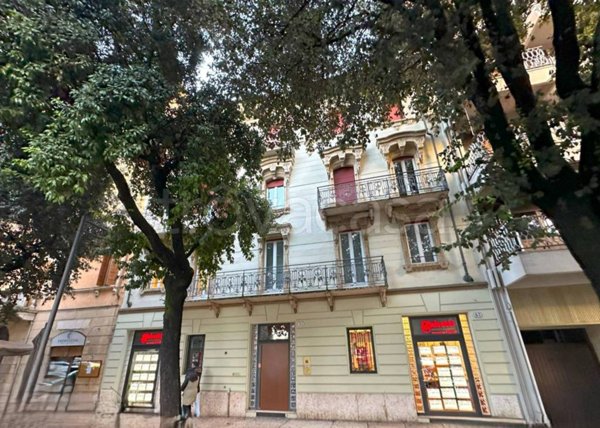 appartamento in vendita a Verona in zona Cittadella
