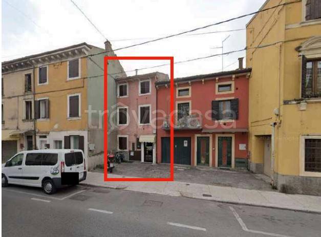 casa indipendente in vendita a Verona in zona San Michele Extra