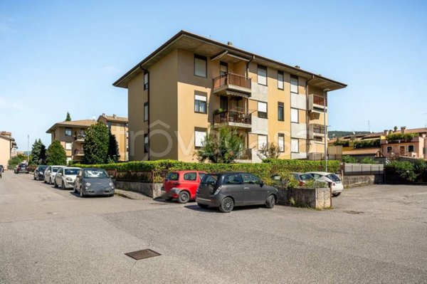 appartamento in vendita a Verona in zona Quinto di Valpantena