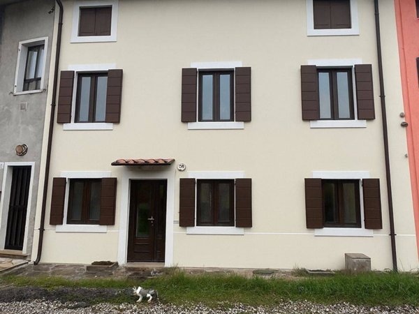 casa indipendente in vendita a Verona in zona San Massimo all'Adige