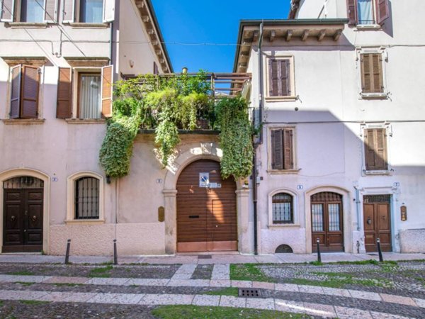 appartamento in vendita a Verona