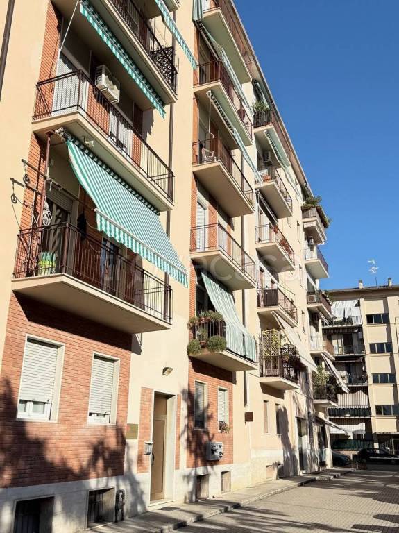 appartamento in vendita a Verona in zona Santa Lucia