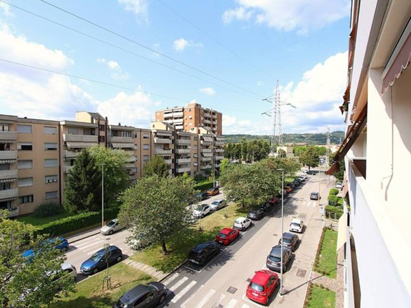 appartamento in vendita a Verona in zona Borgo Venezia / Borgo Trieste