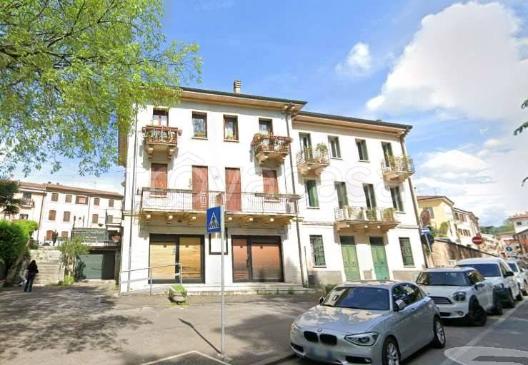 appartamento in vendita a Verona in zona Avesa
